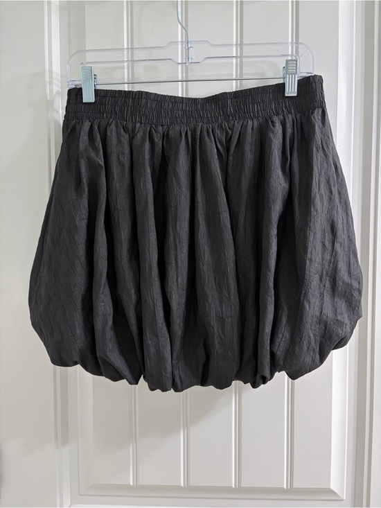 Pinch Dresses & Skirts - Pinch Bubble Hem Mini Skirt Black Soft Crinkle Tafetta Pockets M Coquette Retro